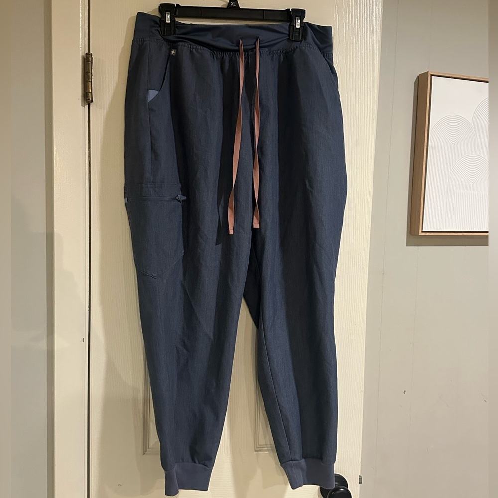 Figs Zamora High Waisted Jogger Scrub Pants Heather Denim XL